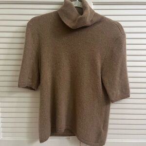 Soft Cashmere turtleneck sweater by H&M